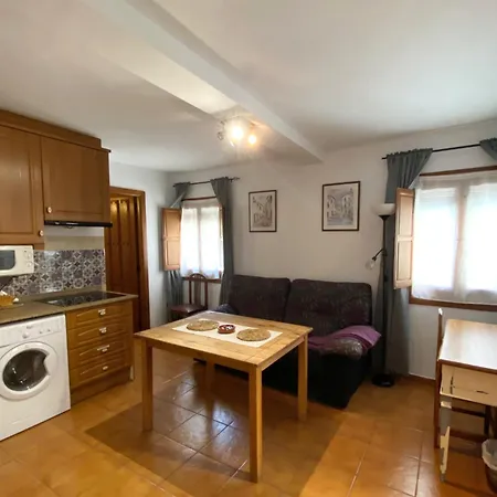 Apartamento Fray Eloy De 1 Habitacion Guadalupe  Exterior photo